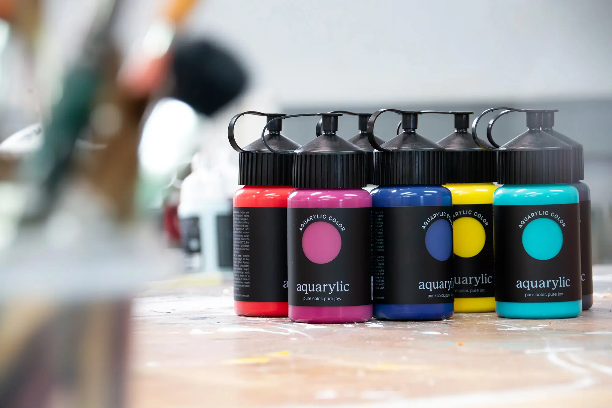 Brandz – Projekte: aquarylic